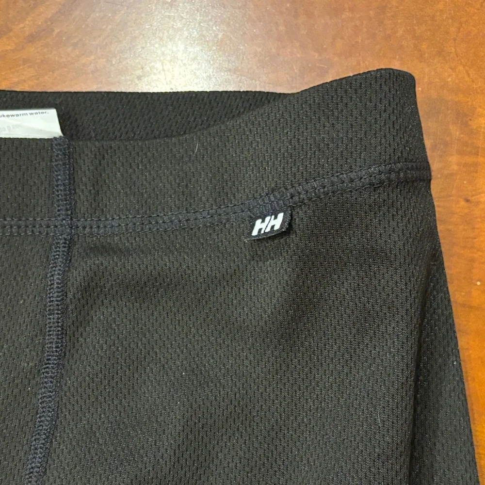 Helly Hansen Men's Black Base‎ Layer.  Like New.  M